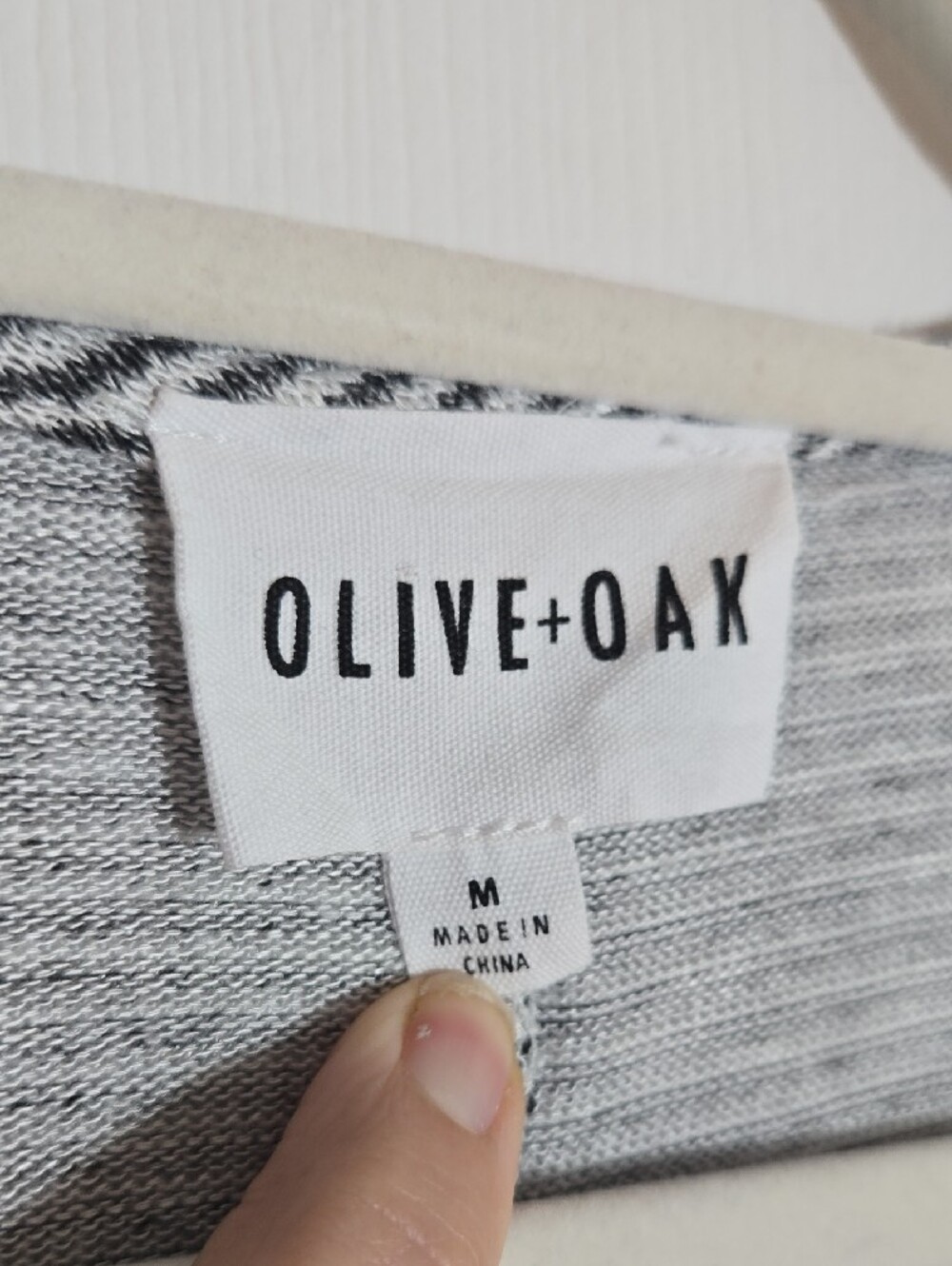Olive & Oak Black and White Striped Tie-Hem Tank Size Medium - Picture 2 of 8